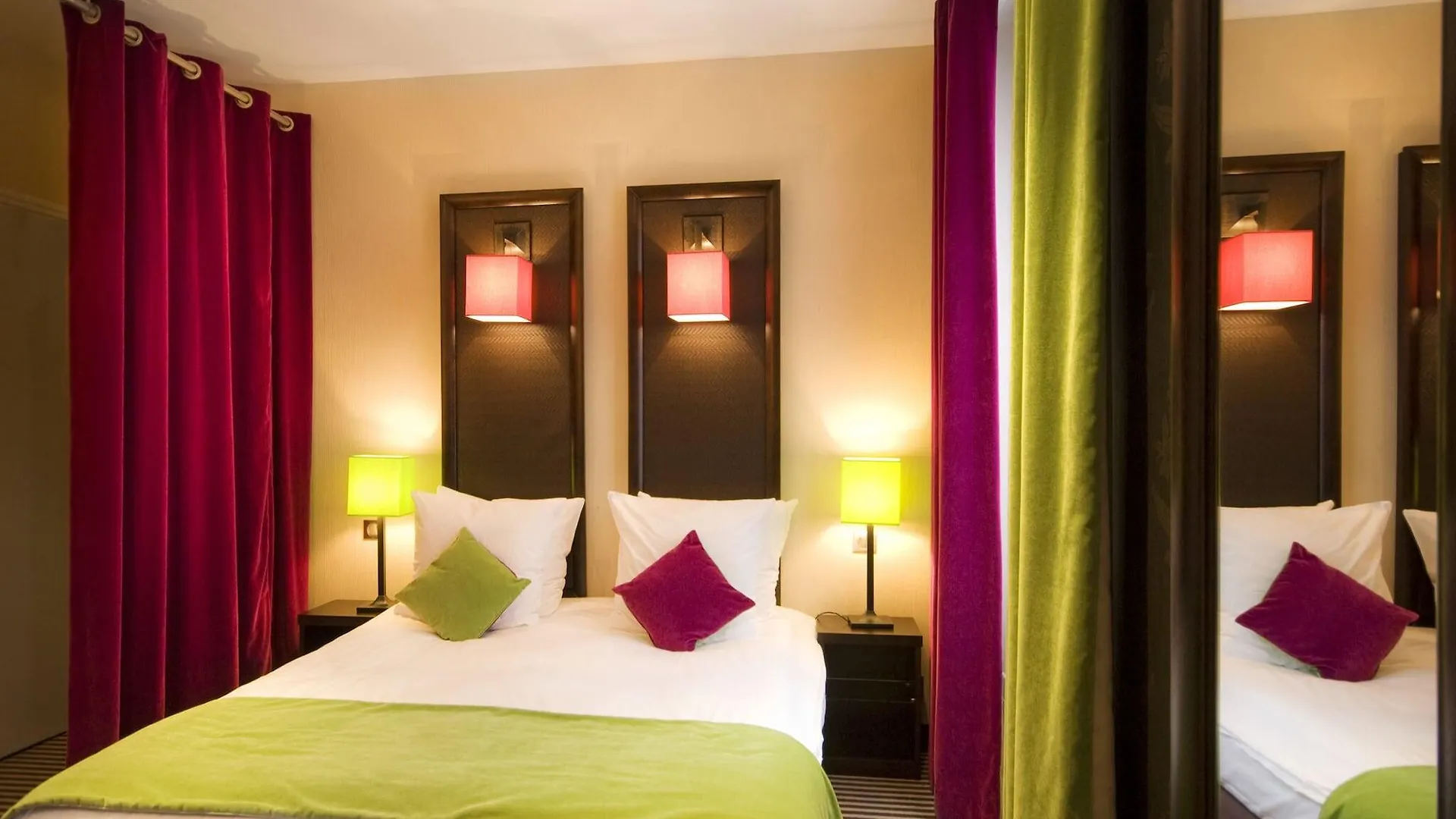 Hotel Pax Opera Париж 3*,  Франция