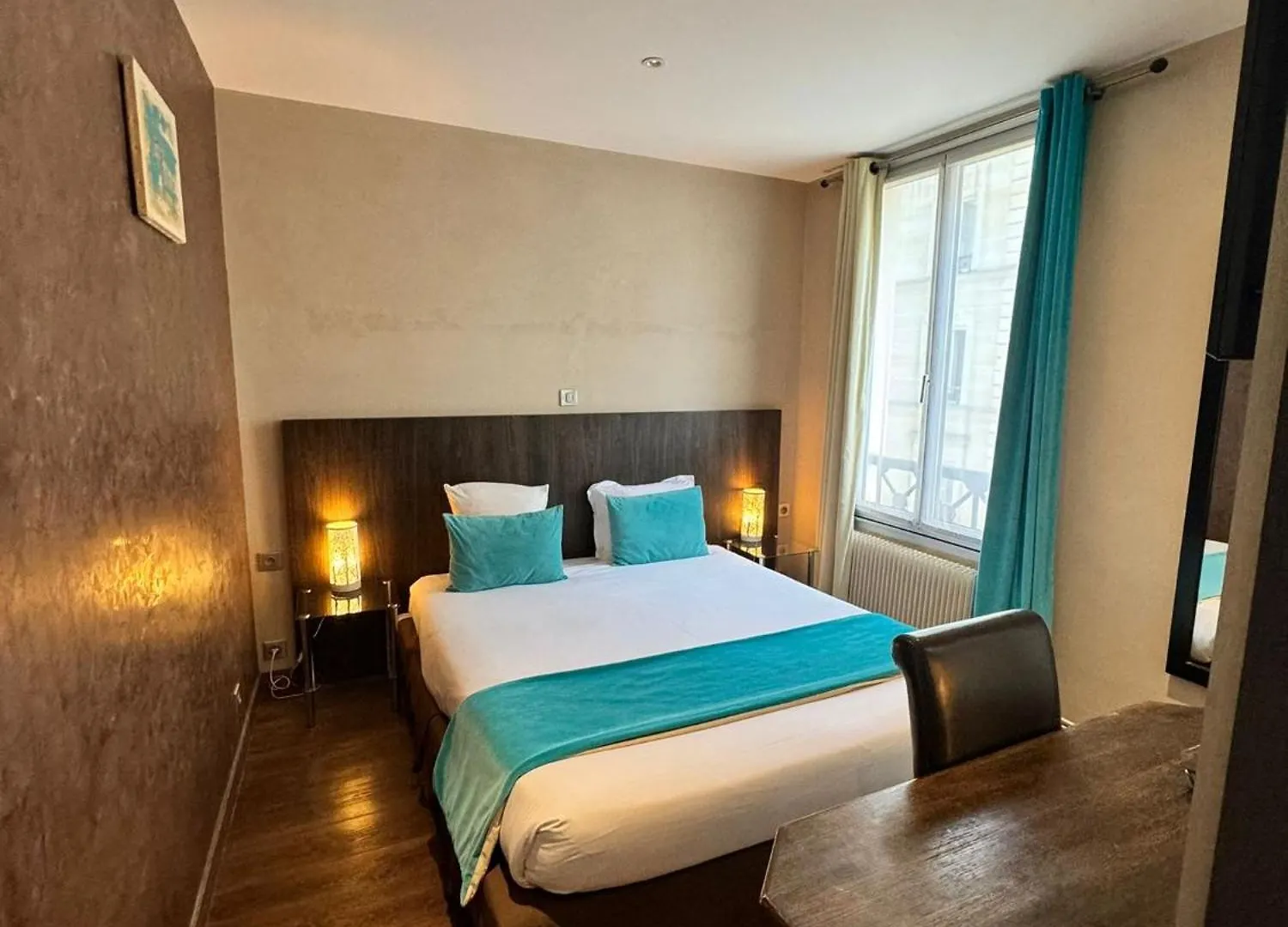 Hotel Pax Opera Париж 3*,