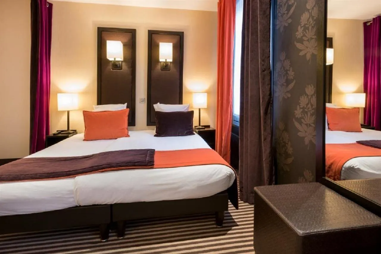Hotel Pax Opera Париж