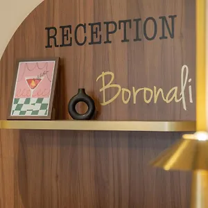 Boronali - Nouvellement Renove Hotel
