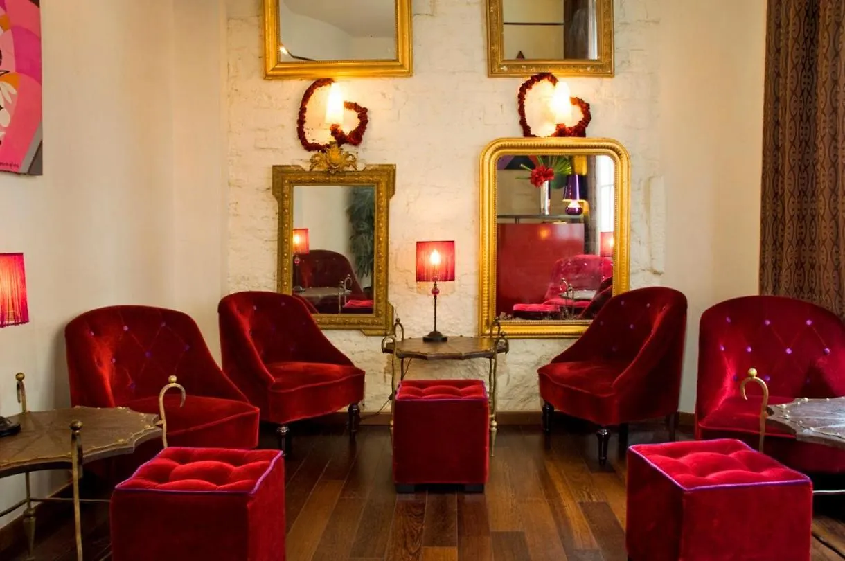 Hotel Pax Opera Paris France
