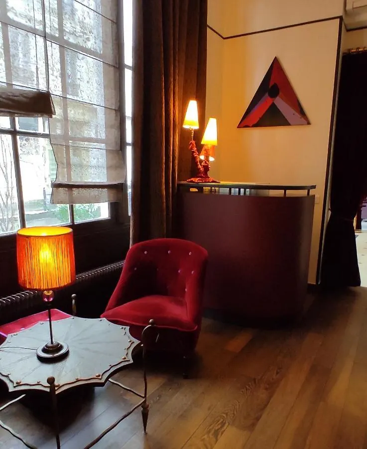 Hotel Pax Opera Paris 3*,