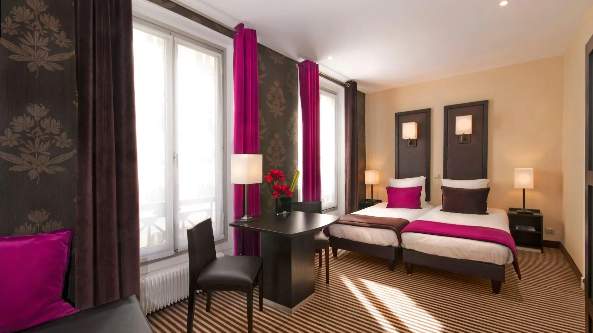 Hotel Pax Opera Paris