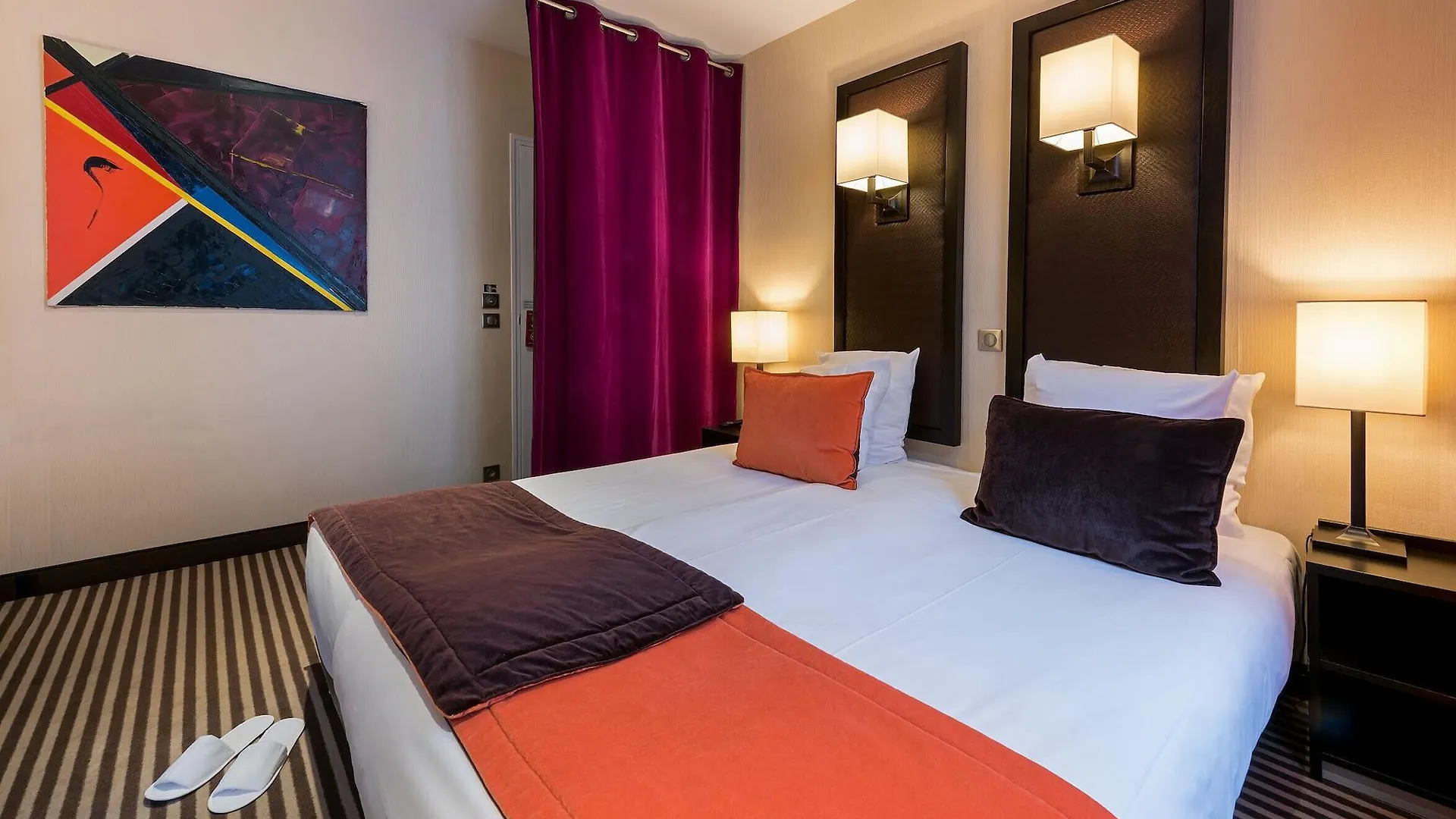 Hotel Pax Opera Paris 3*,