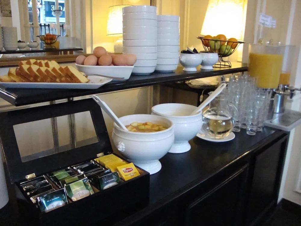 Hotel Pax Opera Paris