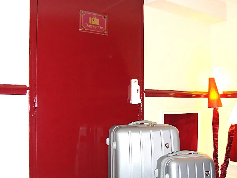 Hotel Pax Opera Paris France