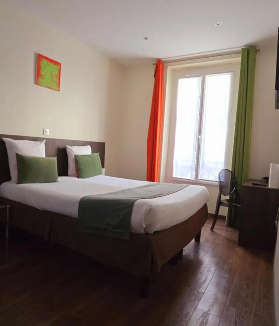 Hotel Pax Opera Paris