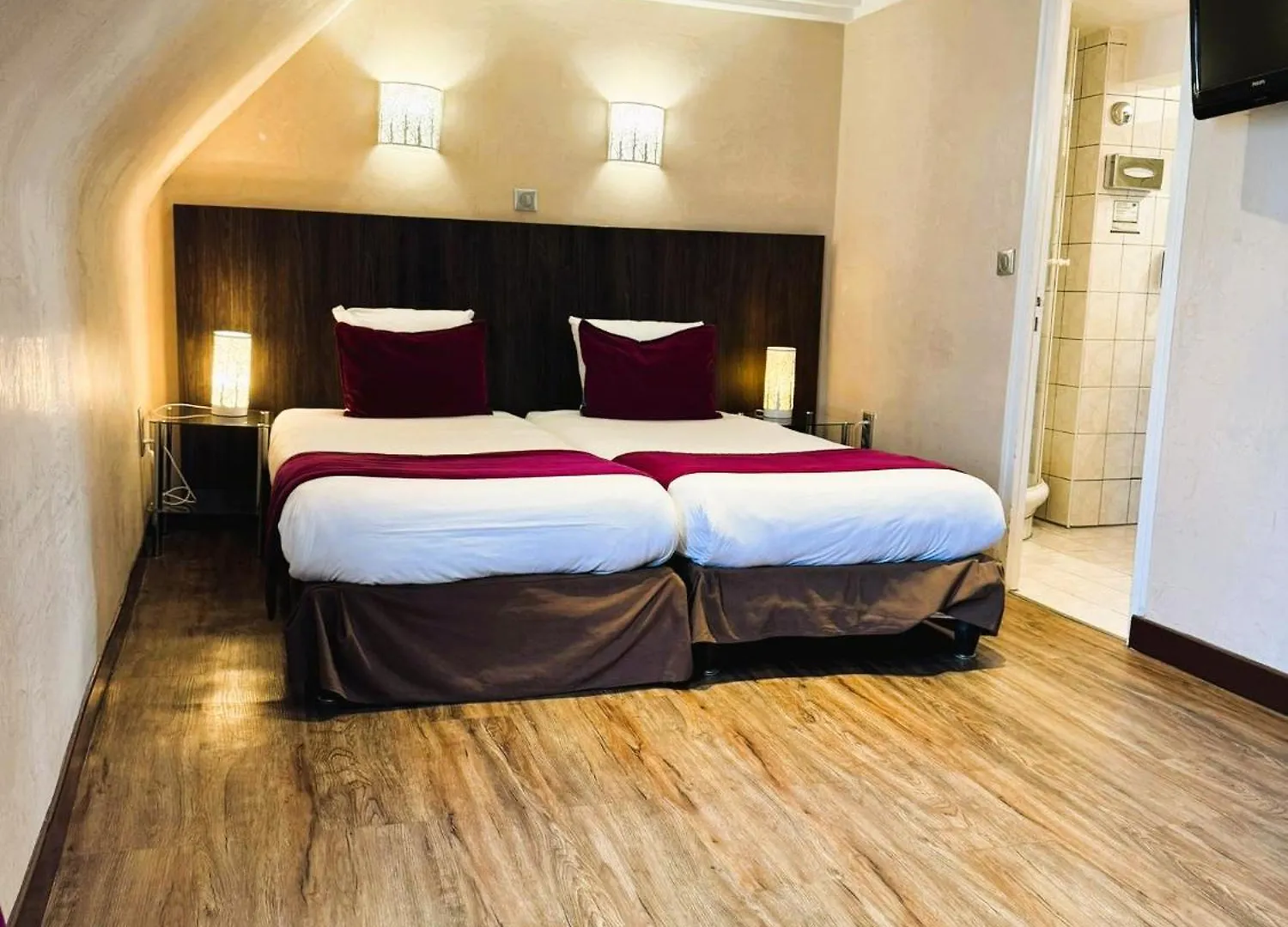 Hotel Pax Opera Paris