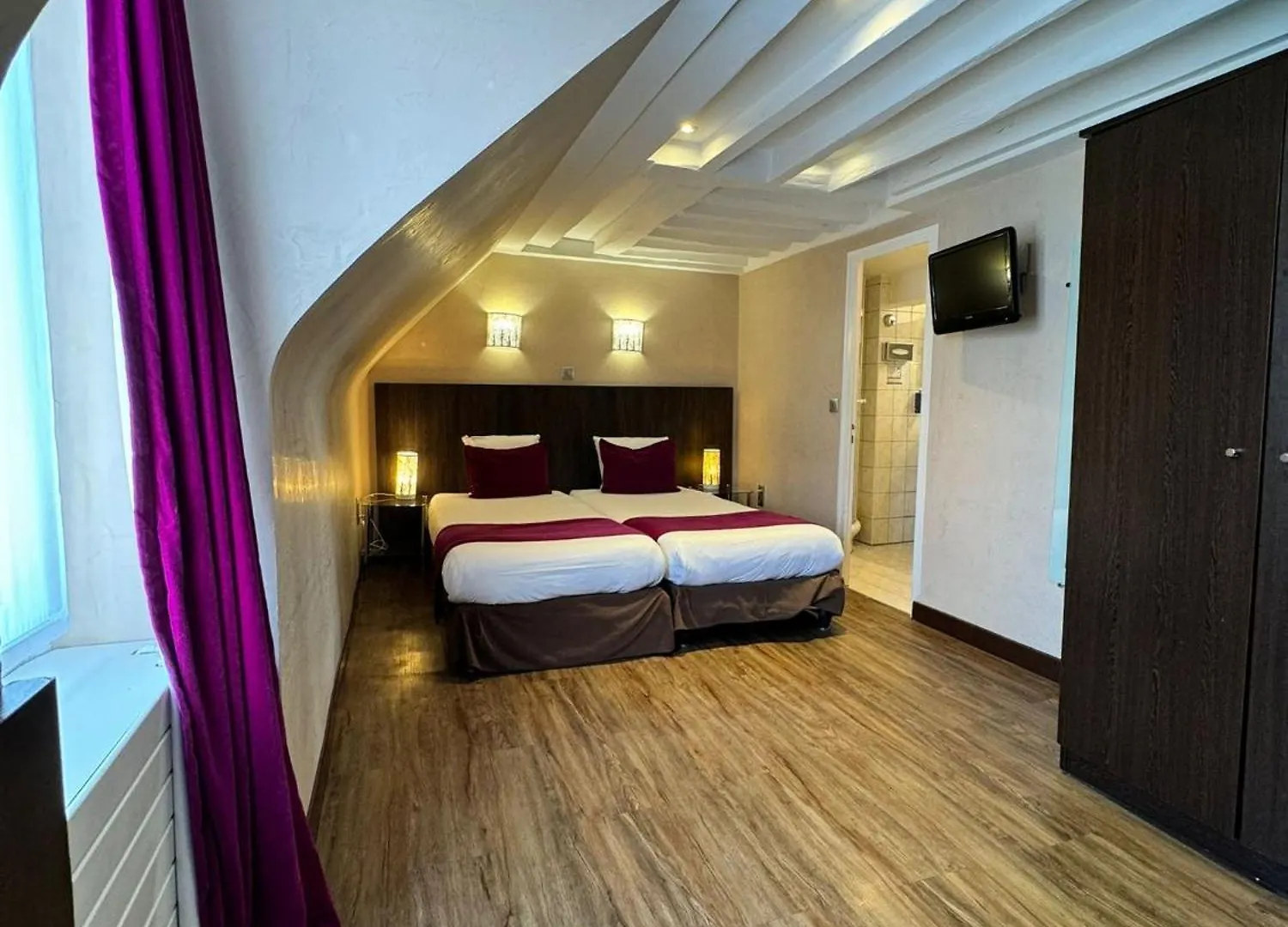 Hotel Pax Opera Paris 3*,  France
