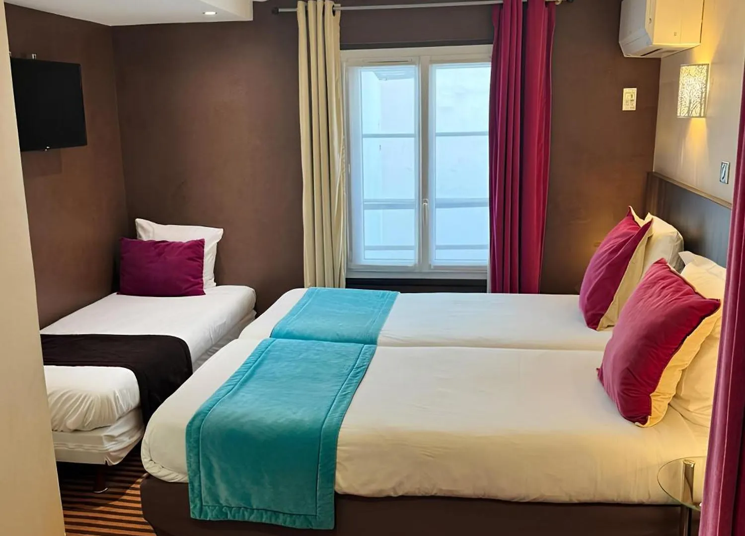Hotel Pax Opera Paris 3*,  France