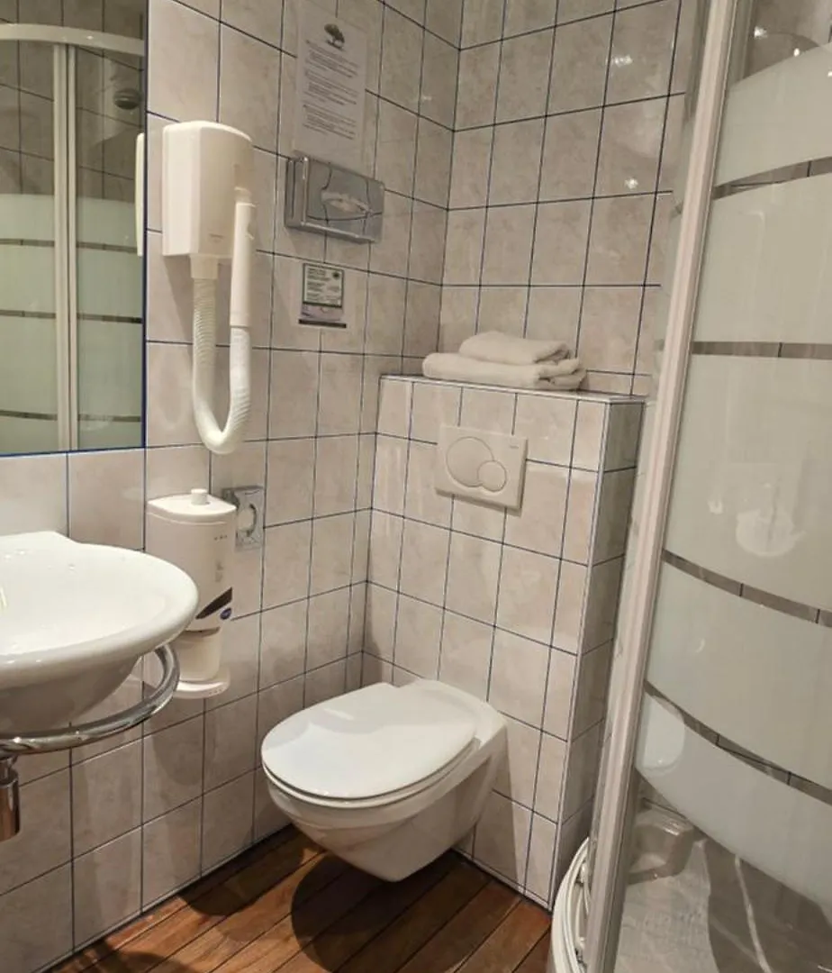 Hotel Pax Opera Paris