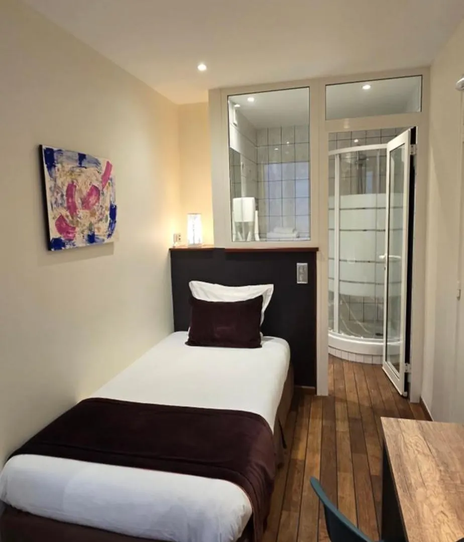 Hotel Pax Opera Paris