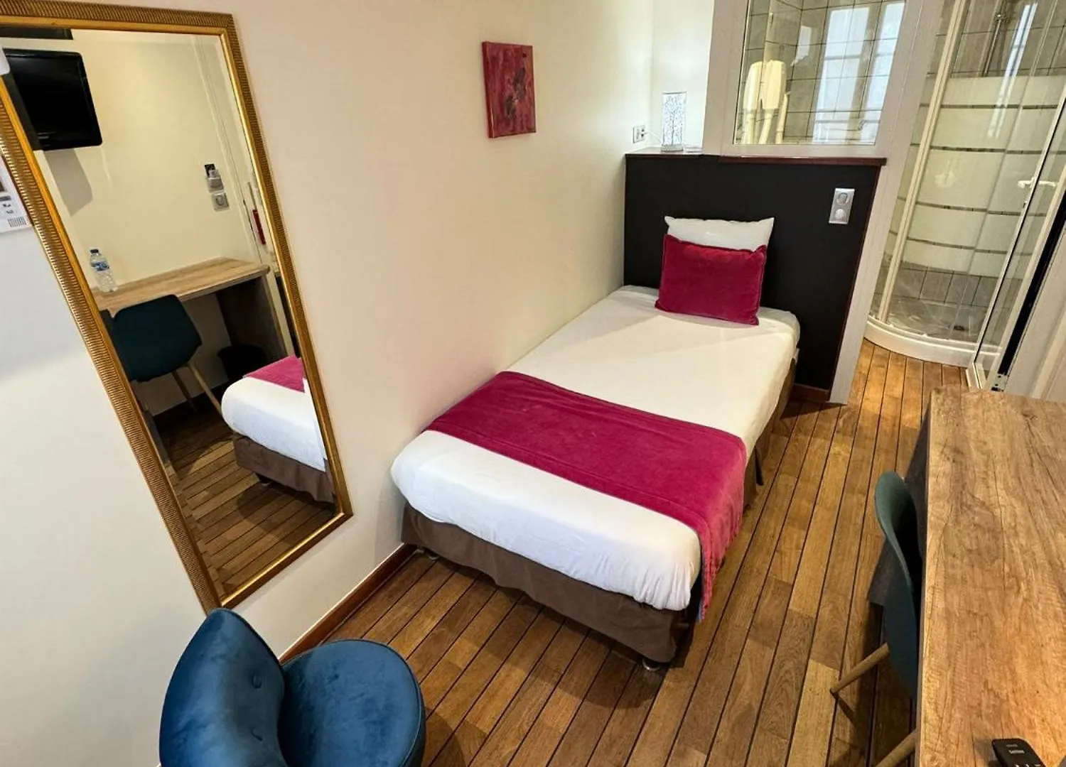 Hotel Pax Opera Paris