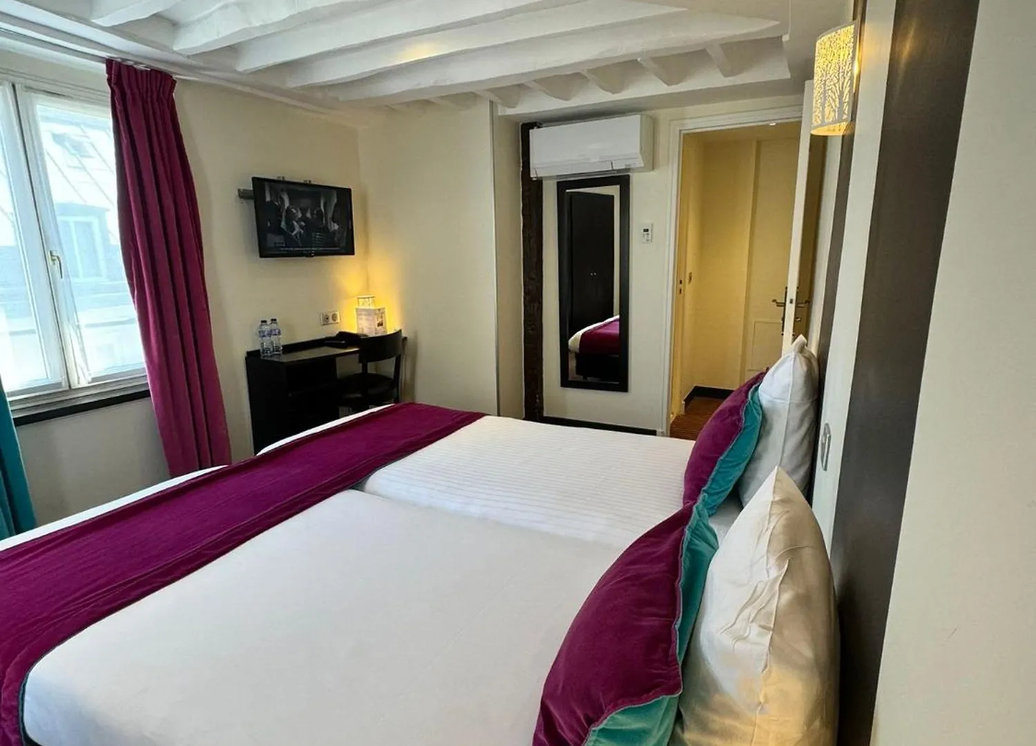 Hotel Pax Opera Paris