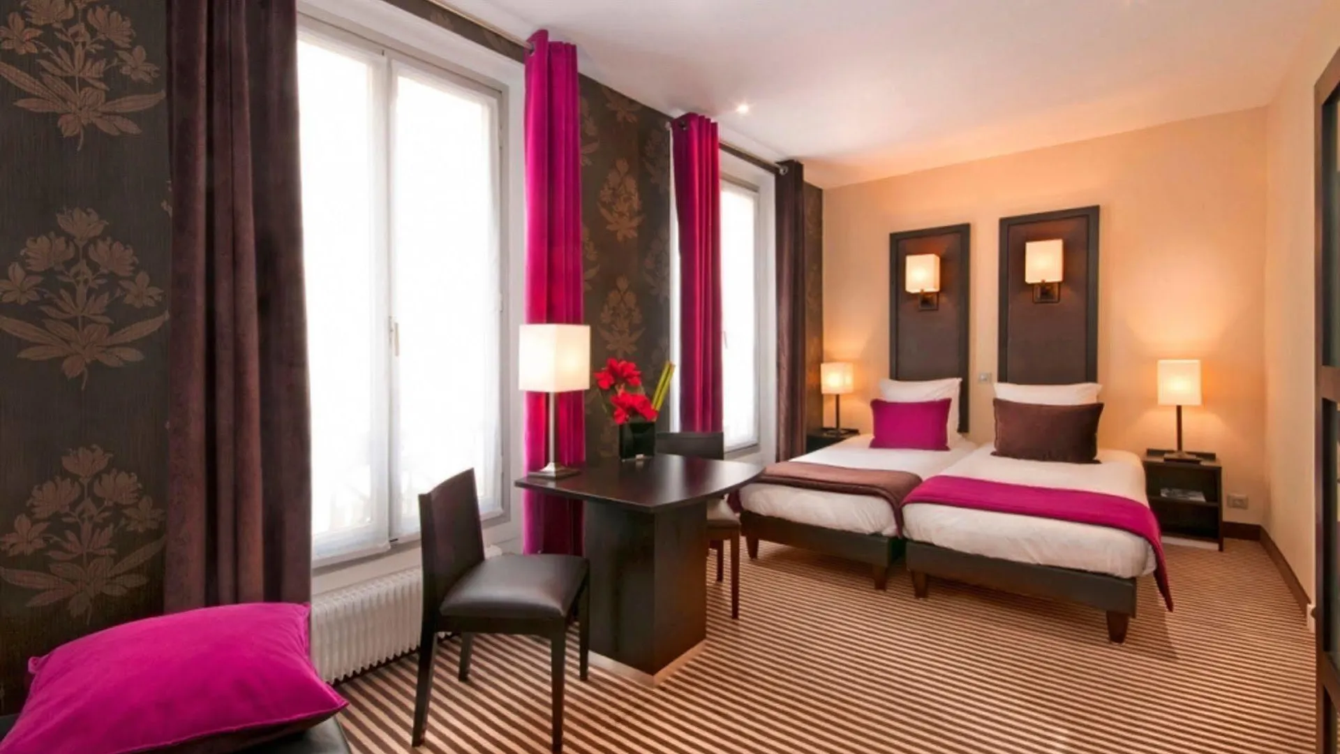 Hotel Pax Opera Paris