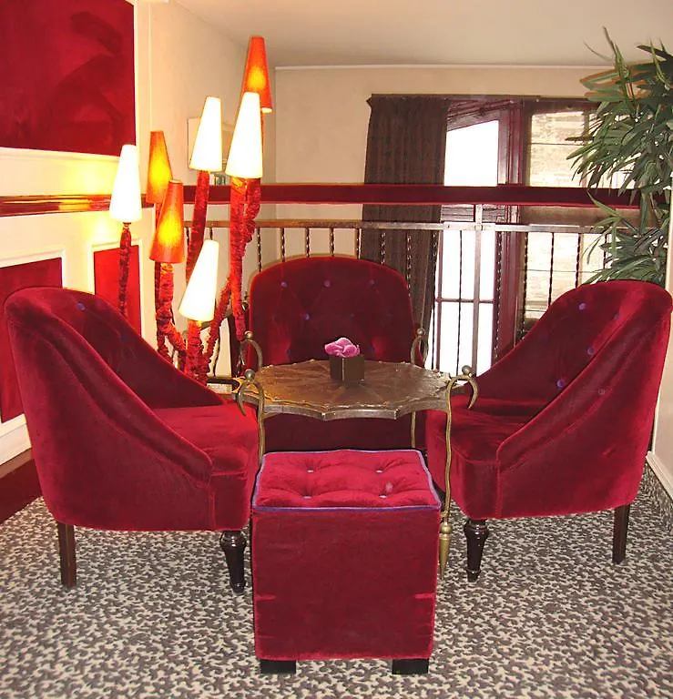 Hotel Pax Opera Paris 3*,